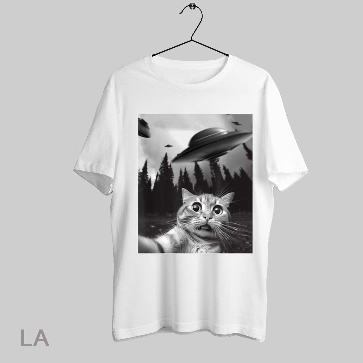 Top Poster Keith Hernandez Wearing Cat Selfie With Ufos 2025 Sweatshirt Tee Shirt