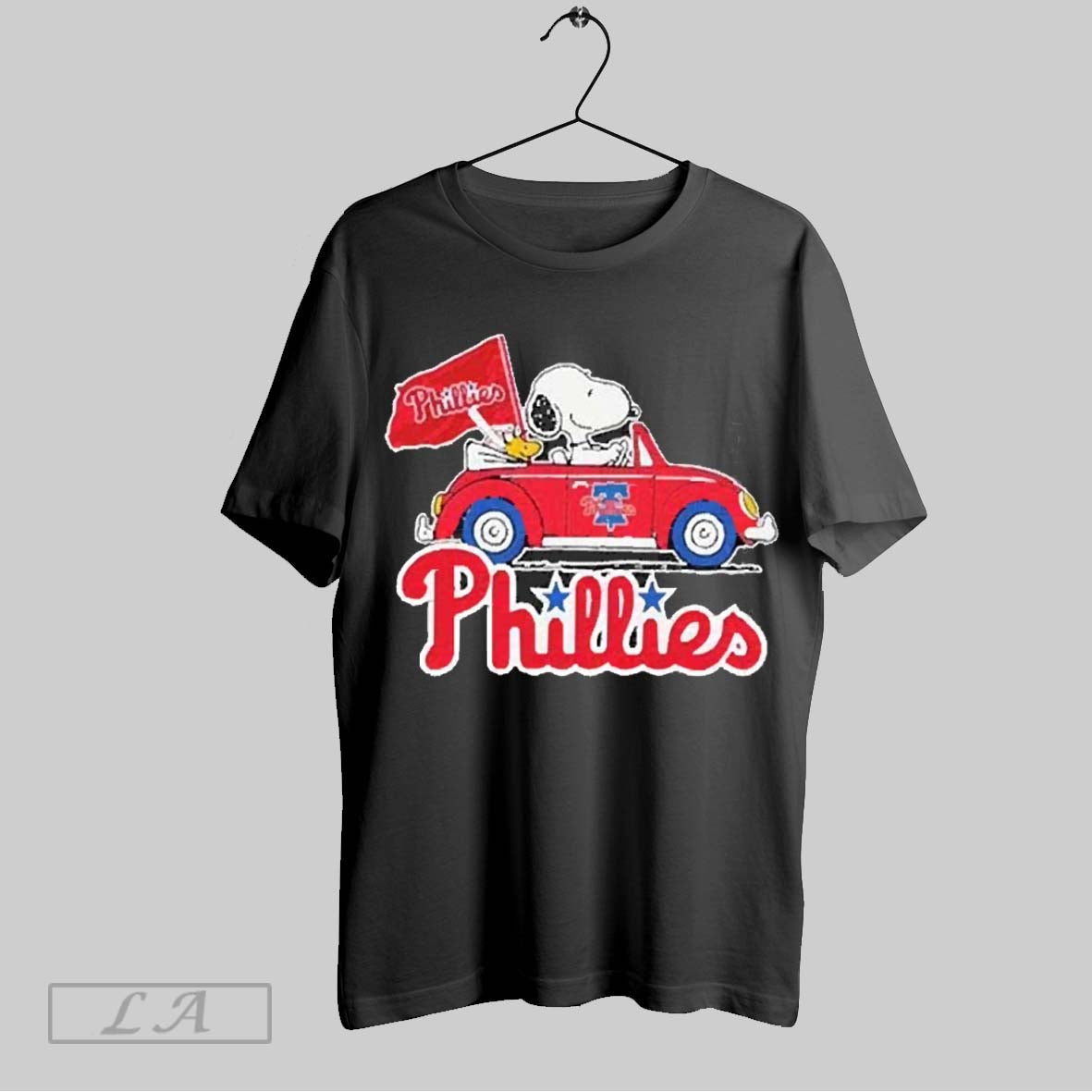Top Snoopy And Woodstock Driving Car Philadelphia Phillies 2025 T Shirt Sweatshirt Hoodie Shirt