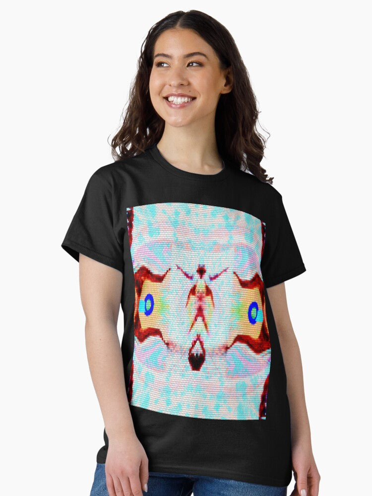 *CAPTAIN EO EYE BIRD INSECT ACROBAT UNIVERSAL TRIBAL PORTRAIT LEGEND DANCE MUSIC.* Classic T-Shirt