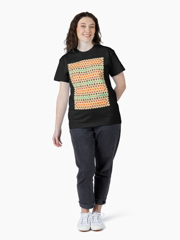 1970's Retro Groovy Shapes 5 - Abstract Geometric Seamless Pattern Classic T-Shirt