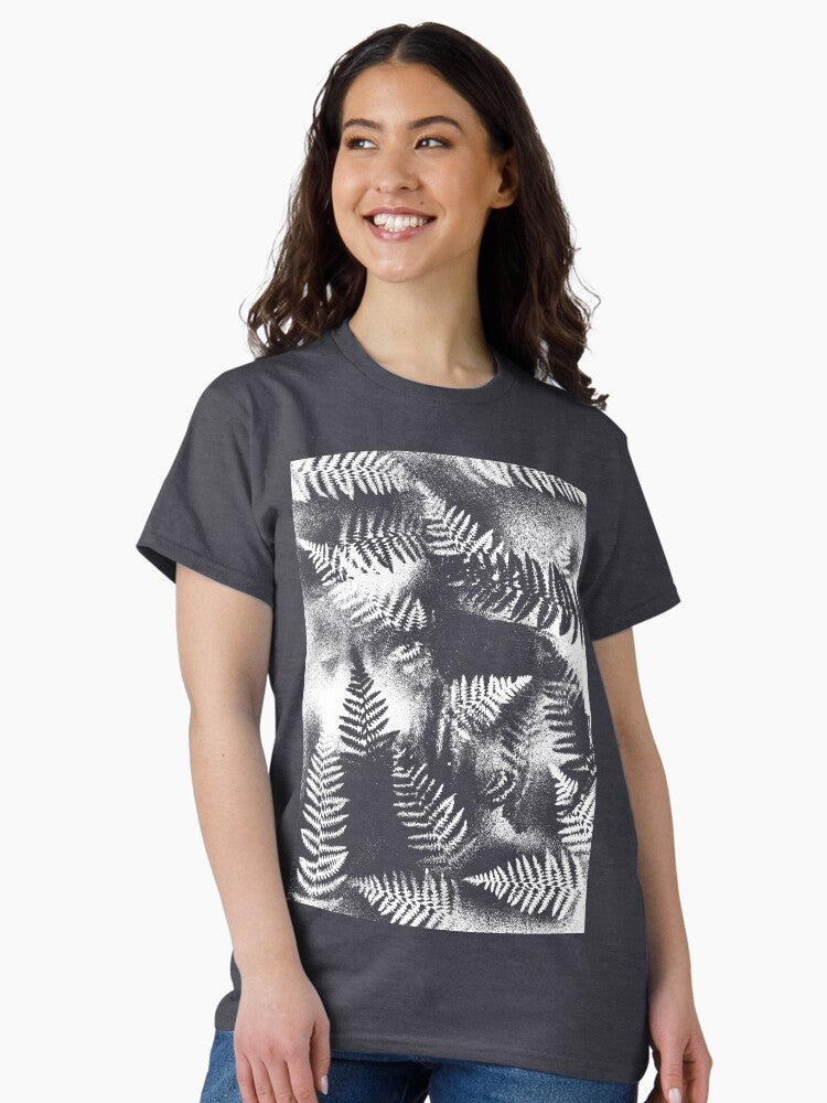 ferns distressed Classic T-Shirt