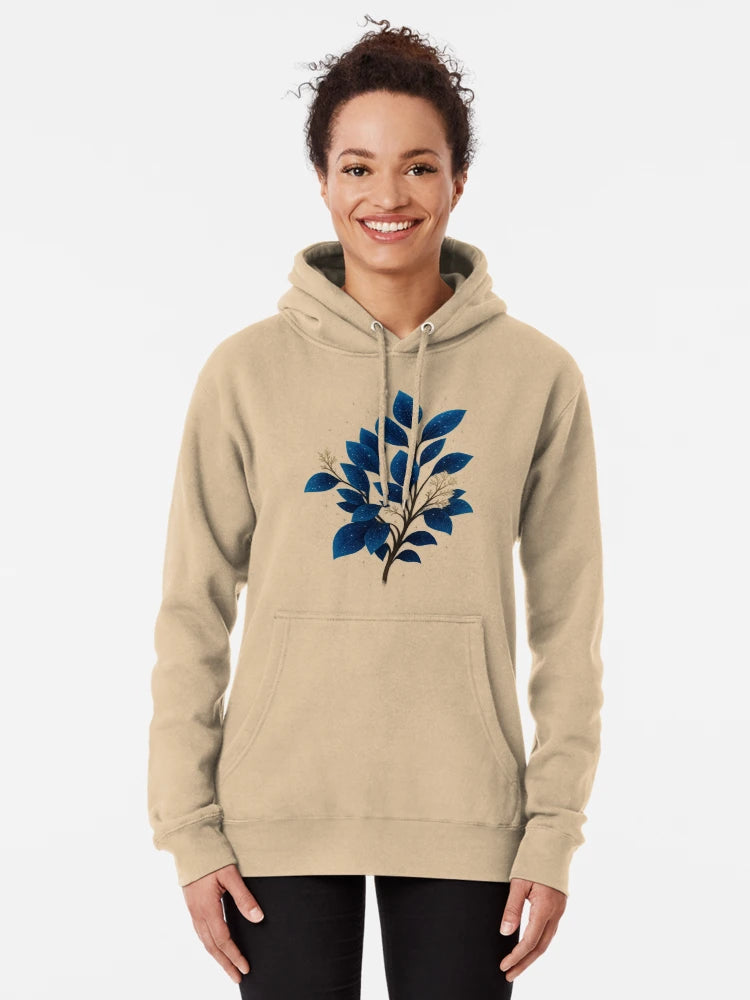 "Nocturnal Wisdom – The Blue Leaf Oracle" Classic T-Shirt