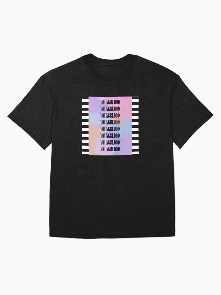 #4 Oversized T-Shirt
