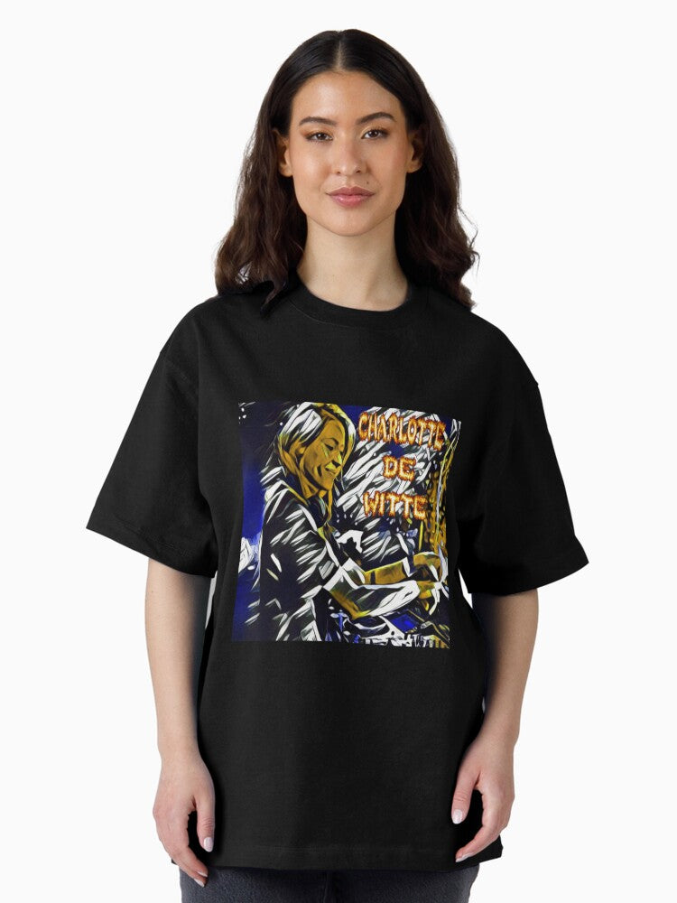 Female dj in the mix techno music Oversized T-Shirt