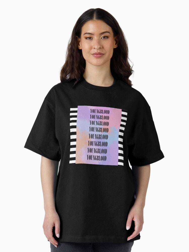 #4 Oversized T-Shirt