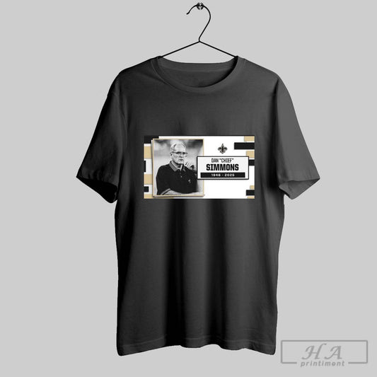 Official Poster Nfl New Orleans Saints Football Rip Dan Chief Simmons 1946 2025 T Shirt