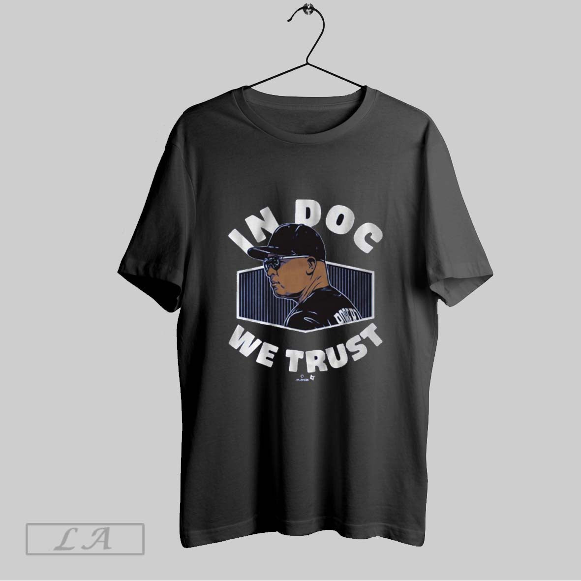 Top Dave Roberts In Doc We Trust Los Angeles Dodgers Mlb Baseball Painting T Shirt Sweatshirt Hoodie Shirt