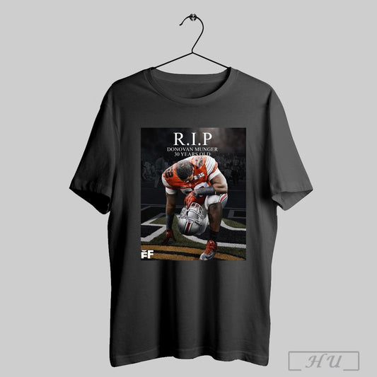 Trendy Poster Rest In Peace Former Ohio State Buckeyes Defensive Lineman Donovan Munger 30 Years Old 2025 T Shirt Sweatshirt