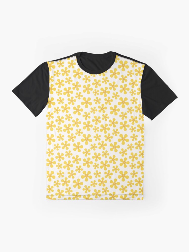 February 18th Birth Flower Buttercup Pattern Graphic T-Shirt