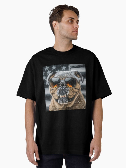 '"Patriotic masterpiece: Dog as a symbol of loyalty"' Oversized T-Shirt