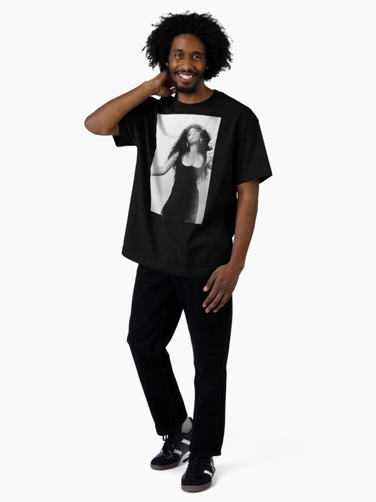 Black and White Szas Photo Poster Oversized T-Shirt
